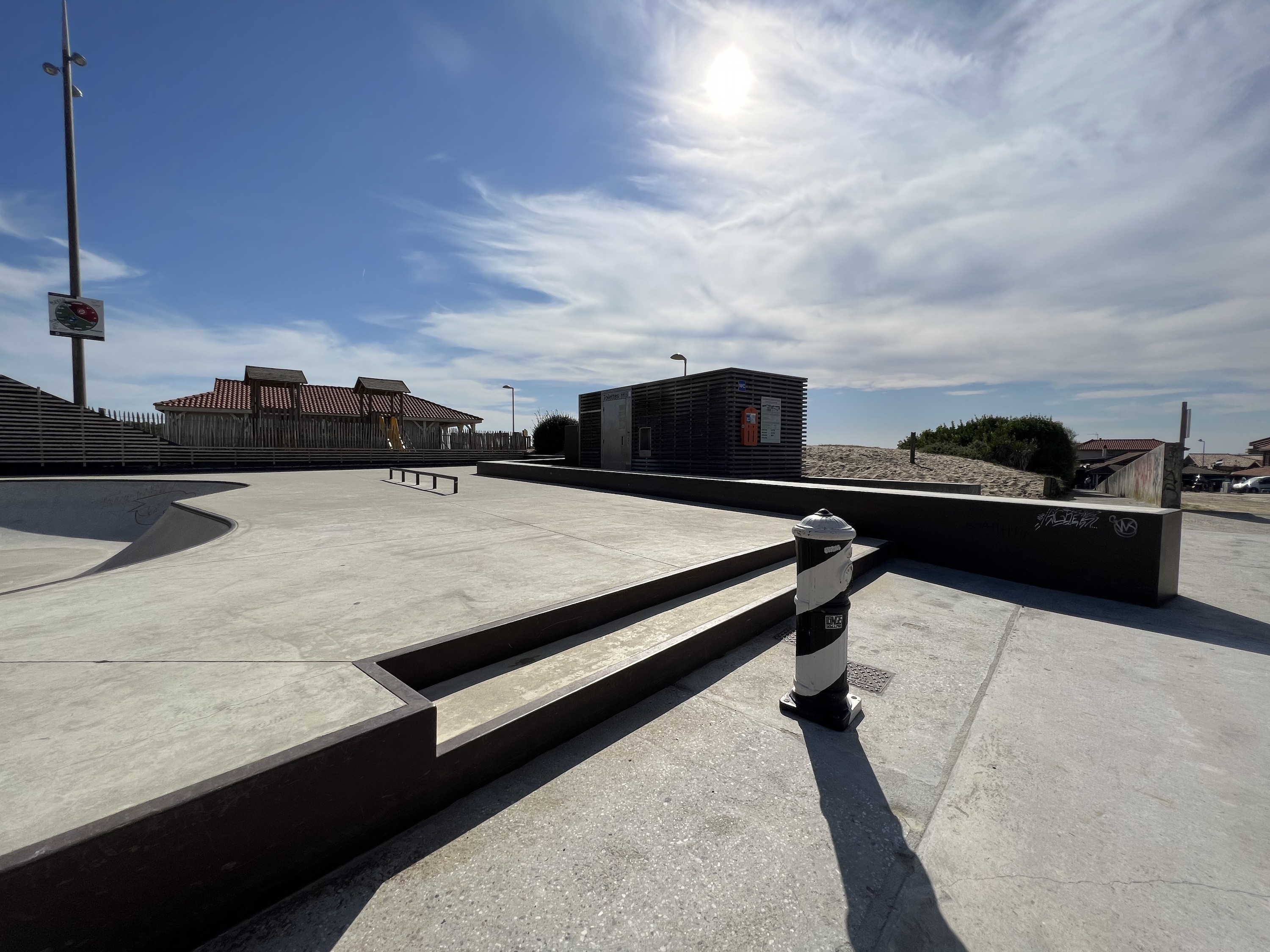 Saint-Julien-en-Born skatepark